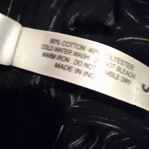 Show Off Clothing Graphic Tee - Picture 5 of 5